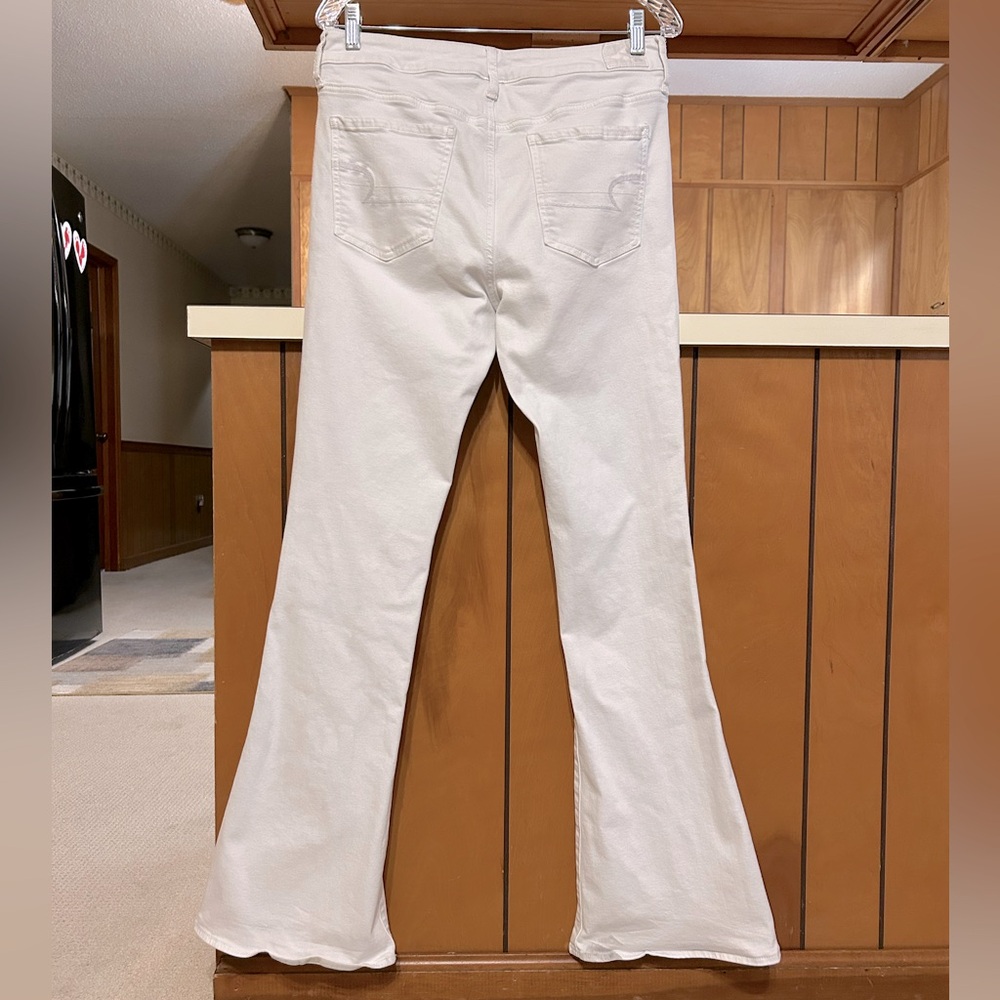 American Eagle White Flare Jeans 12L Super Stretch Mid Rise Denim AE Long
A - Picture 4 of 17